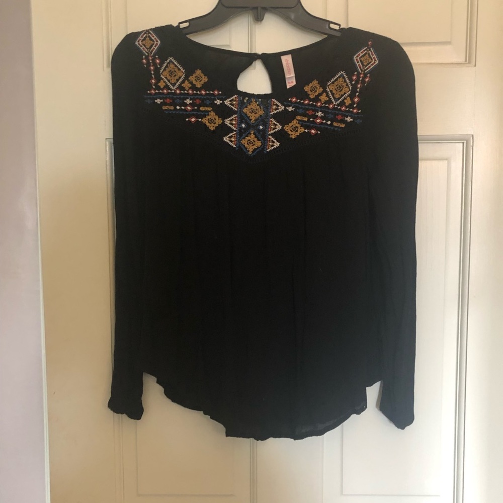 Boho esque shirt